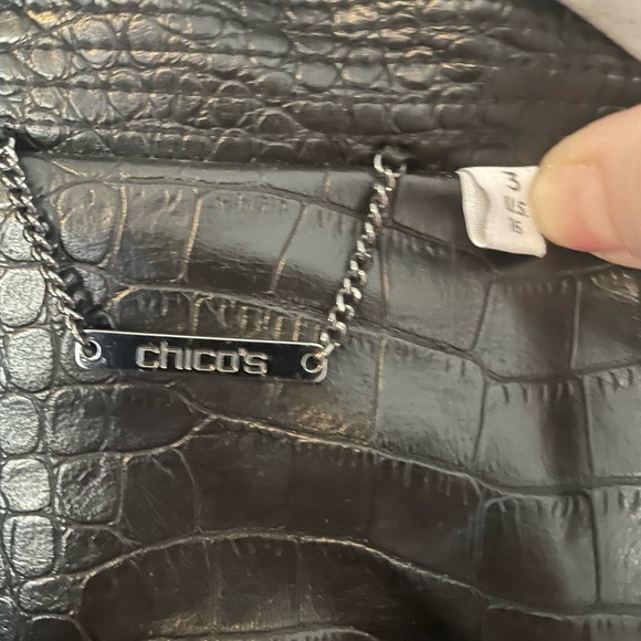 Chico's faux leather croc jacket, standard size XL, Chico size 3 - Picture 4 of 5